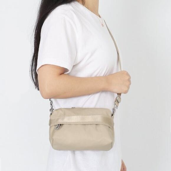 Nike NSW Futura Luxe Womens Crossbody Bag Sports Casual Beige New CW9304 250 - Picture 3 of 3